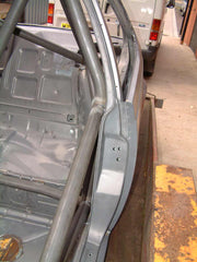 BMW M6 E24 Multipoint T45 roll cage kit