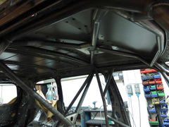 NISSAN Patrol Y62 International Multipoint T45 roll cage kit. FIA Certificated