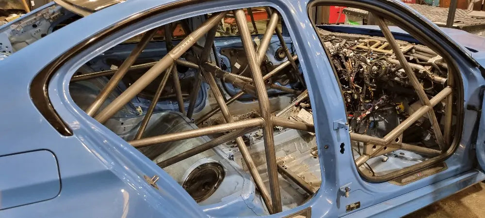 Jaula de seguridad multipunto T45 Optima certificada por la FIA BMW E90 / E92