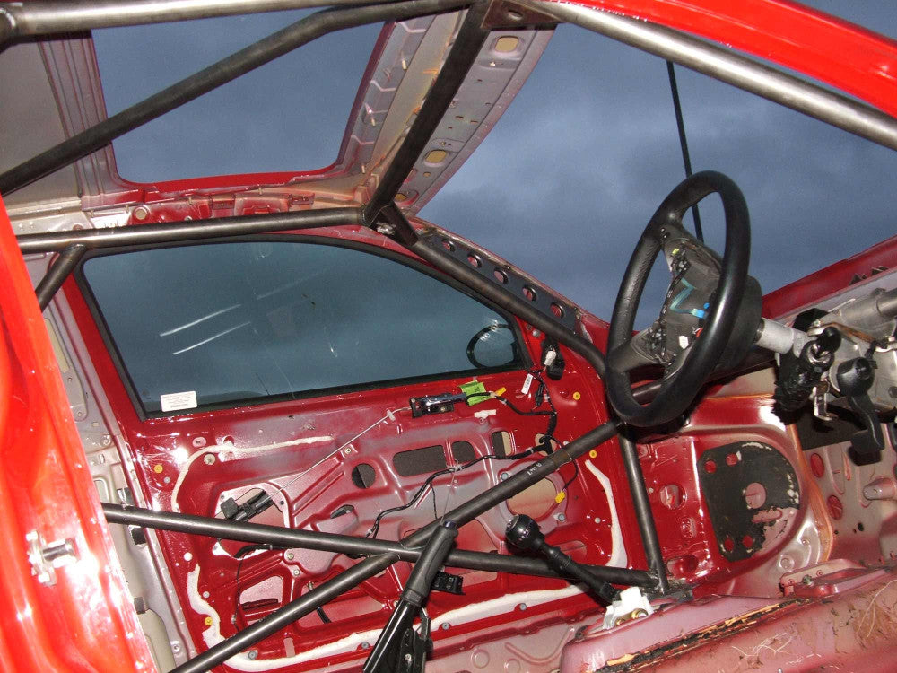 ALFA ROMEO 147 GTA International Multipoint T45 roll cage kit. FIA Certificated