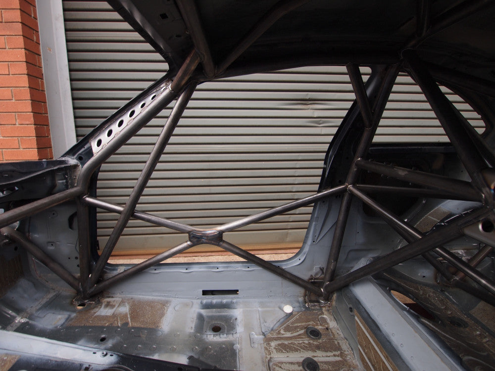 BMW 1 Series Coupe E82 International Multipoint T45 roll cage kit. FIA Certificated