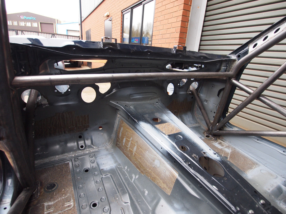 BMW 1 Series Coupe E82 International Multipoint T45 roll cage kit. FIA Certificated