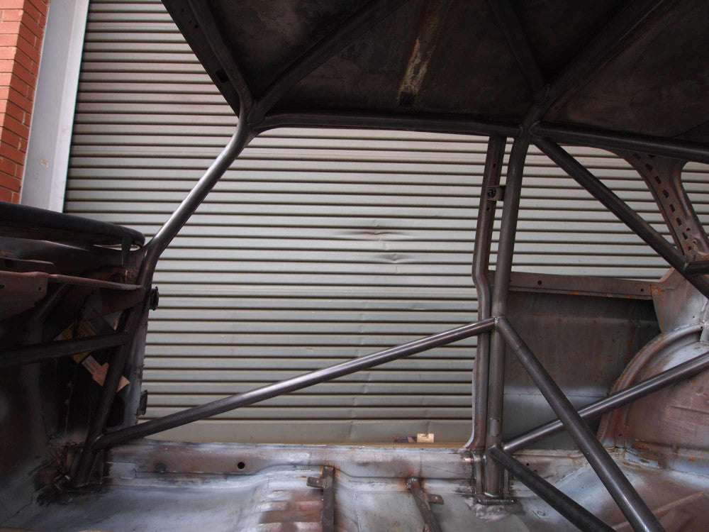 BMW 2002 Multipoint CDS roll cage kit