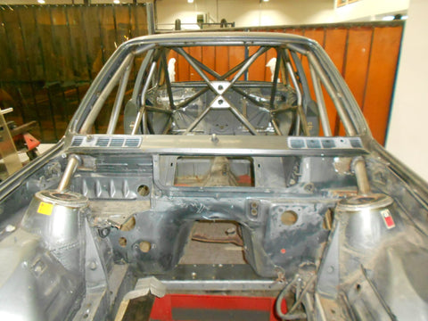 BMW E30 25CrM04 Multipoint roll cage. FIA / MSUK certificated 
