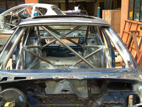 BMW E36 + M3 4dr International Multipoint T45 roll cage kit. FIA Certificated 