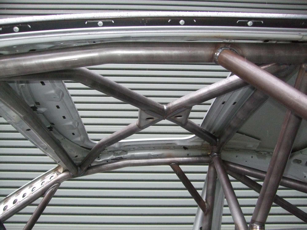 BMW E46 2dr Step 2 International Multipoint T45 roll cage kit. FIA Certificated