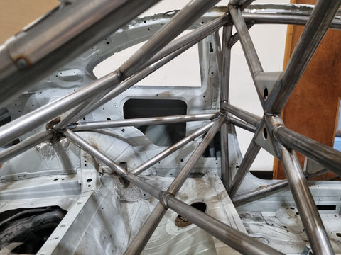 BMW E90 / E92 Optima Multipoint T45 Roll Cage FIA Certificated 