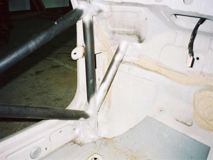 CITROEN ZX International Multipoint T45 roll cage kit. FIA Certificated