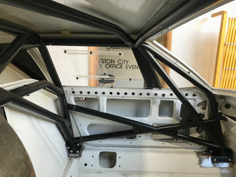 DE TOMASO PANTERA Historic T45 roll cage kit. Compliant to Appendix K 