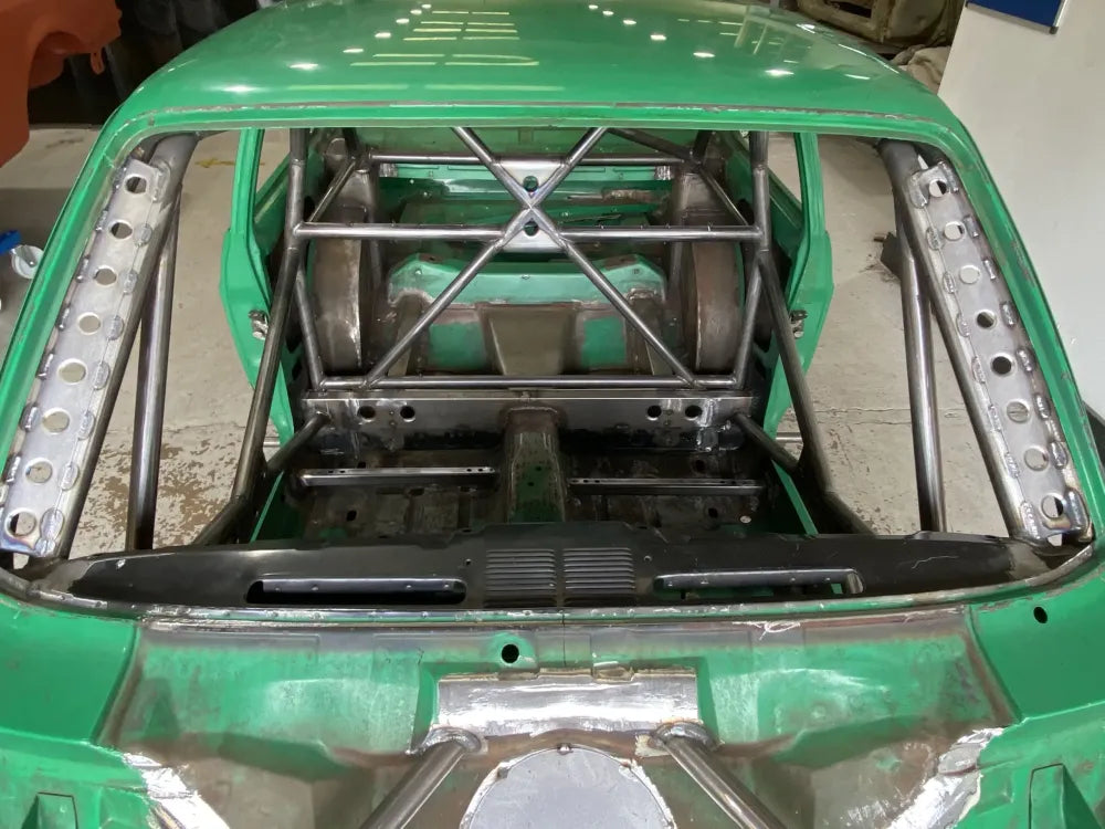 FORD Escort Mk2 2020 Spec Multipoint T45 roll cage kit. FIA/MSUK Certificated 