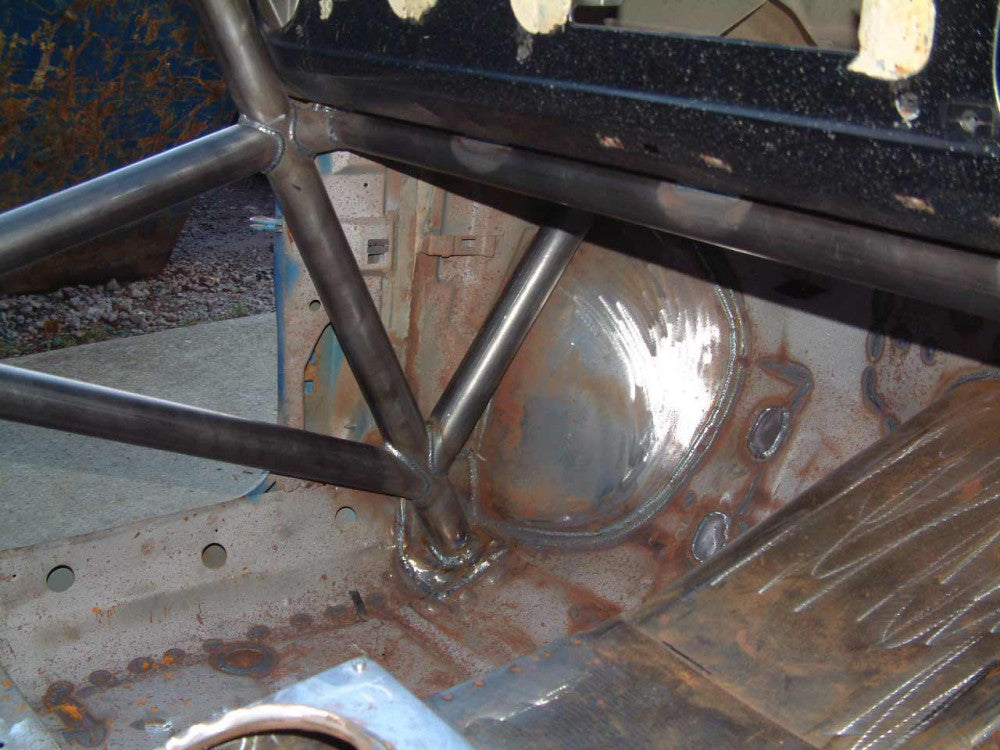 FORD Escort Mk2 International Multipoint T45 roll cage kit. FIA / MSUK Certificated 