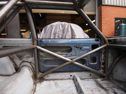 FORD Fiesta Mk1/Mk2 International Multipoint T45 roll cage kit. FIA Certificated 