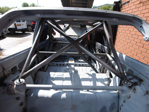 FORD Fiesta Mk1/Mk2 International Multipoint T45 roll cage kit. FIA Certificated 