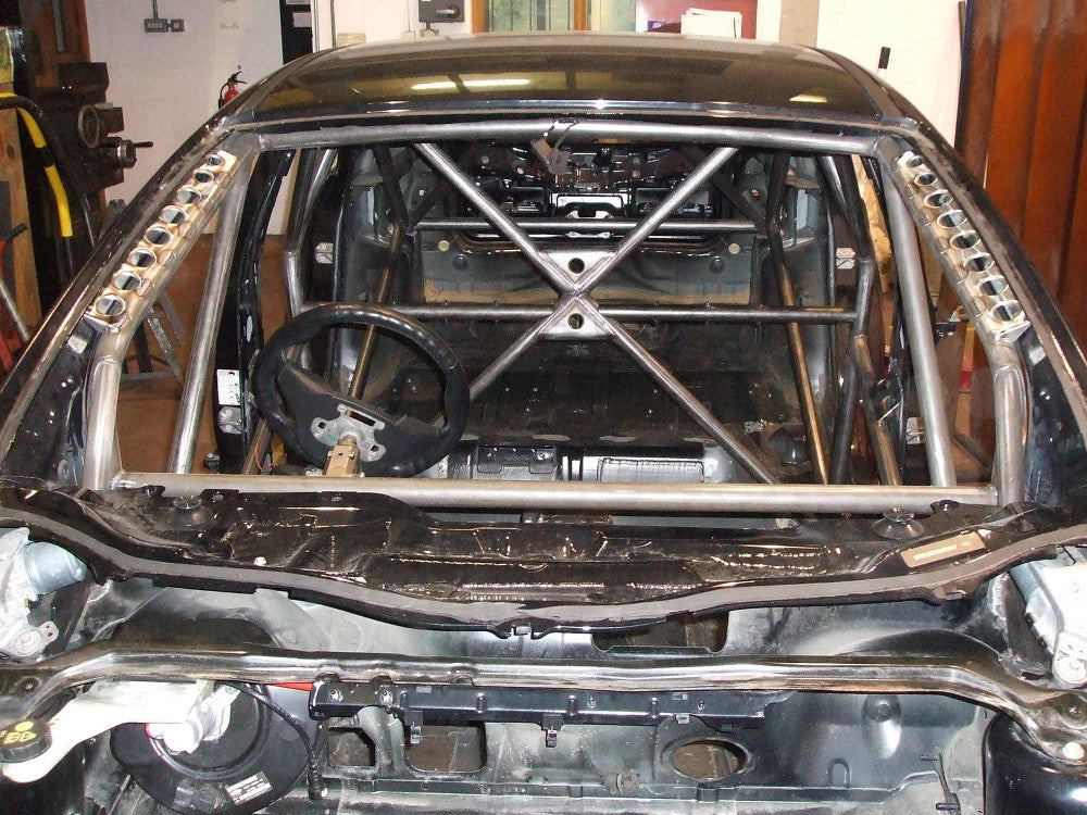 FORD Focus 2010> MK3 Multipoint T45 roll cage kit