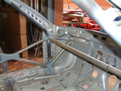 FORD Mondeo MK2 Multipoint T45 roll cage kit 