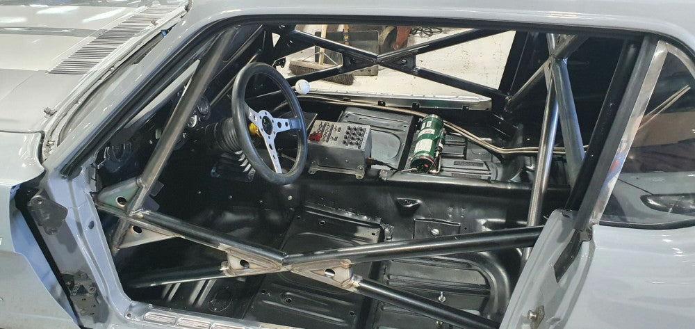 FORD Mustang Fastback T45 roll cage kit Lightweight FIA Certificated