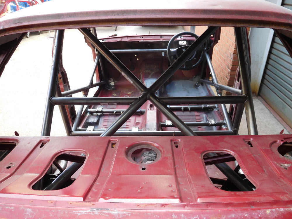 HILLMAN Avenger Multipoint T45 roll cage kit