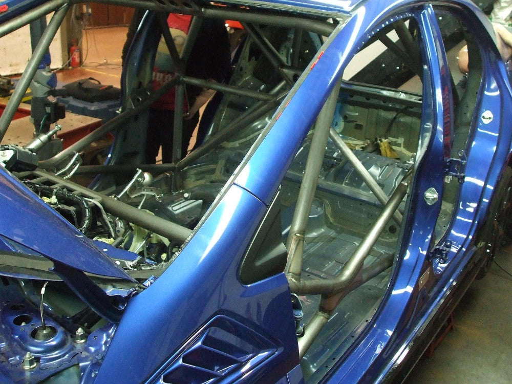 HONDA Civic FK2 Multipoint T45 roll cage kit. FIA / MSUK certificated
