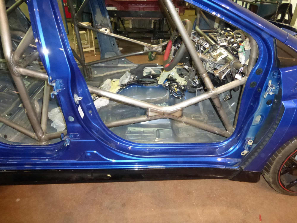 HONDA Civic FK2 Multipoint T45 roll cage kit. FIA / MSUK certificated