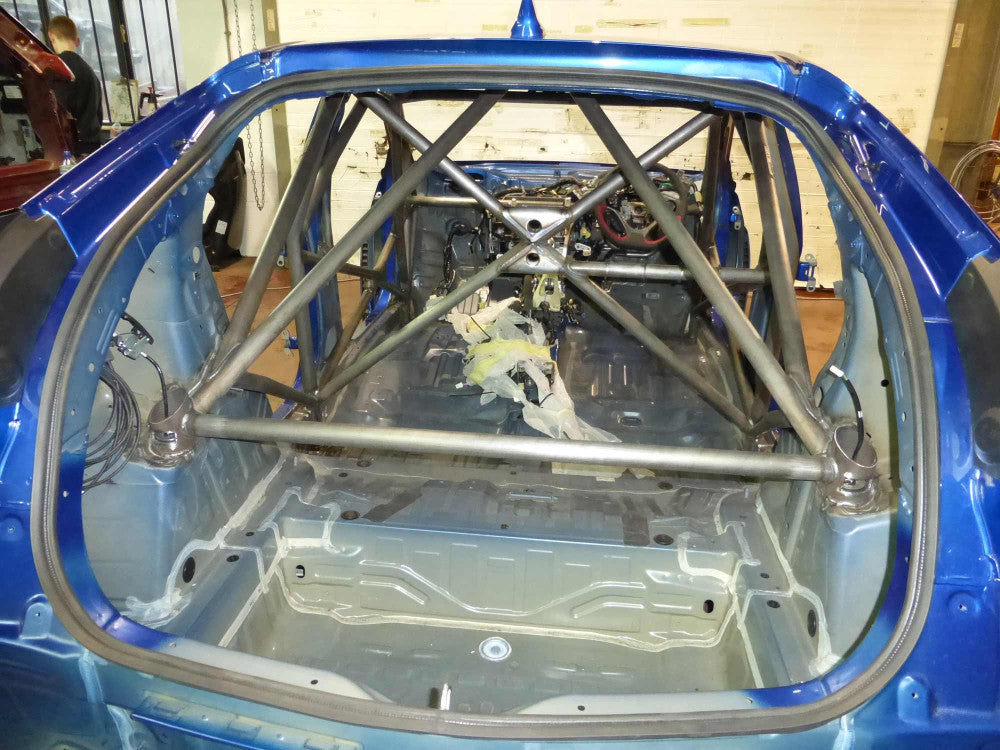 HONDA Civic FK2 Multipoint T45 roll cage kit. FIA / MSUK certificated