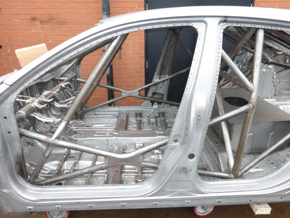 HONDA Civic FK7 International Multipoint T45 roll cage kit. FIA Certificated