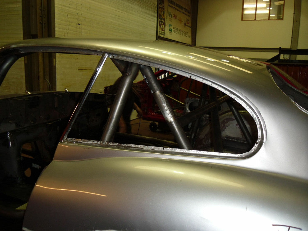 JAGUAR E-Type FHC T45 roll cage kit. FIA / MSUK Certificated to Appendix K