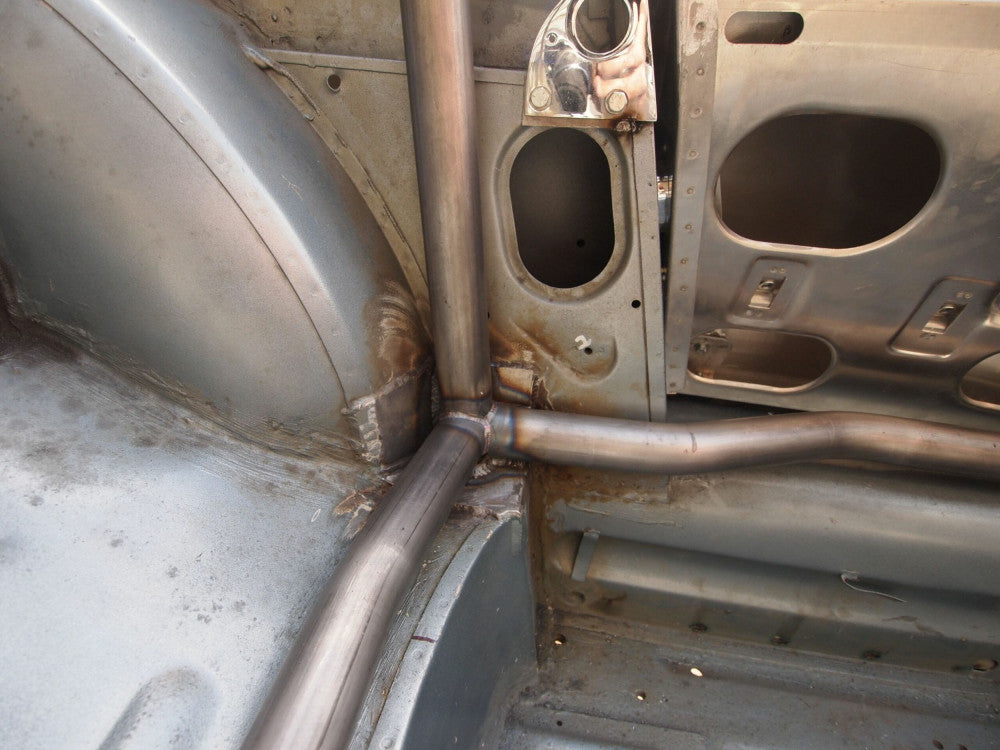 JAGUAR E-Type Historic T45 roll cage. FIA/MSUK certificated to Appendix K