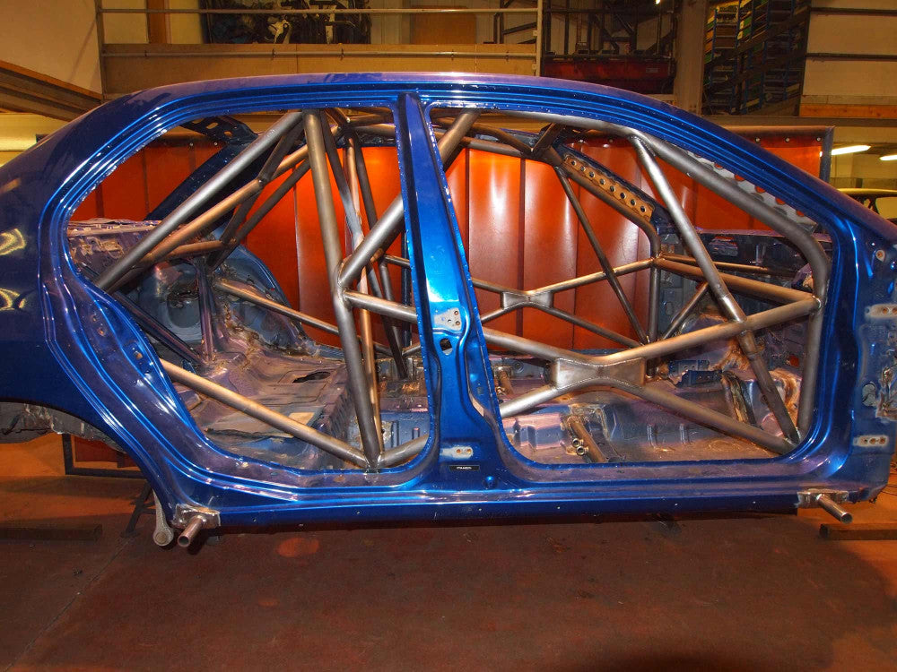 MITSUBISHI Lancer EVO 7+8+9 International Multipoint T45 roll cage kit. FIA Certificated