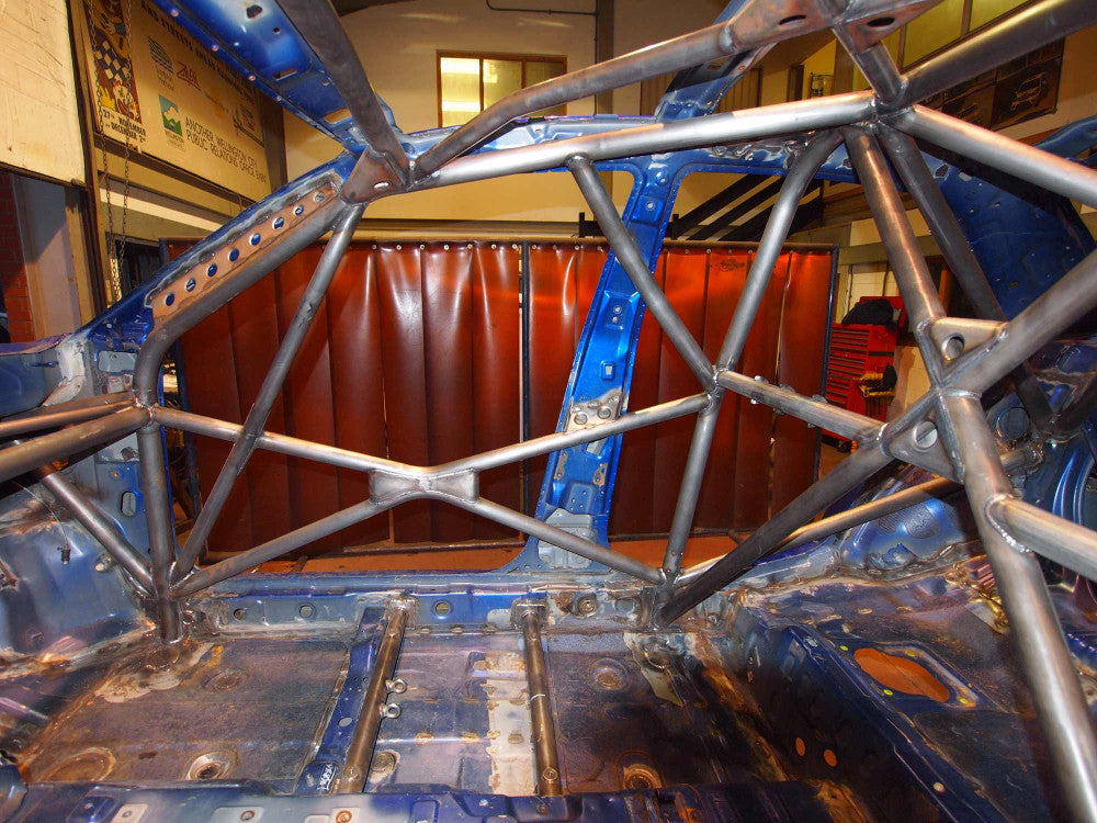 MITSUBISHI Lancer EVO 7+8+9 International Multipoint T45 roll cage kit. FIA Certificated