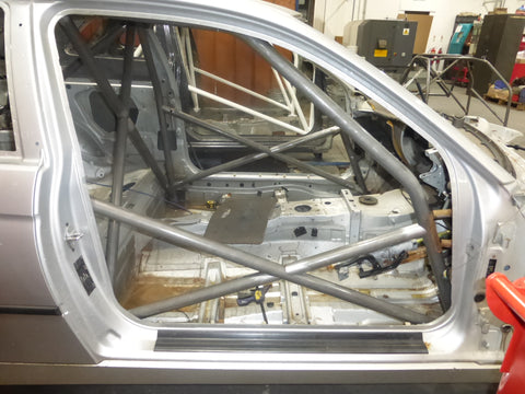 BMW E46 Compact Bolt-in CDS roll cage MS UK Compliant 