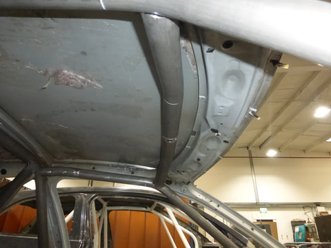 BMW E46 Compact Bolt-in CDS roll cage MS UK Compliant 