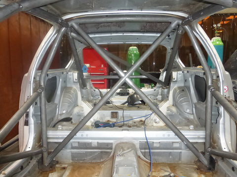 BMW E46 Compact Bolt-in CDS roll cage MS UK Compliant 