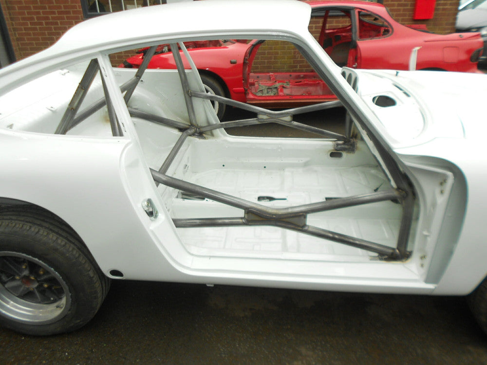 PORSCHE 911 Historic T45 roll cage kit. FIA / MSUK certificated to Appendix K