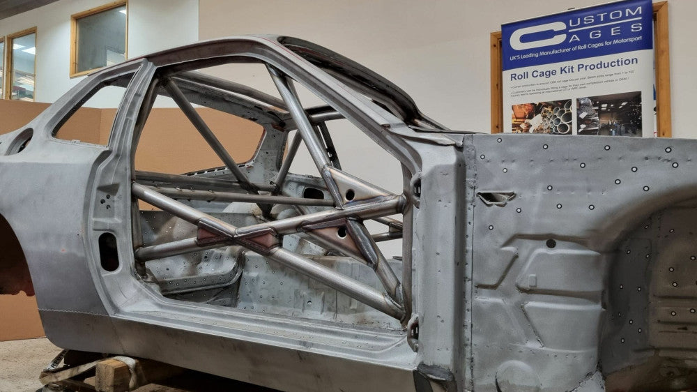 PORSCHE 944 6 point National Spec CDS roll cage kit. MS UK Compliant
