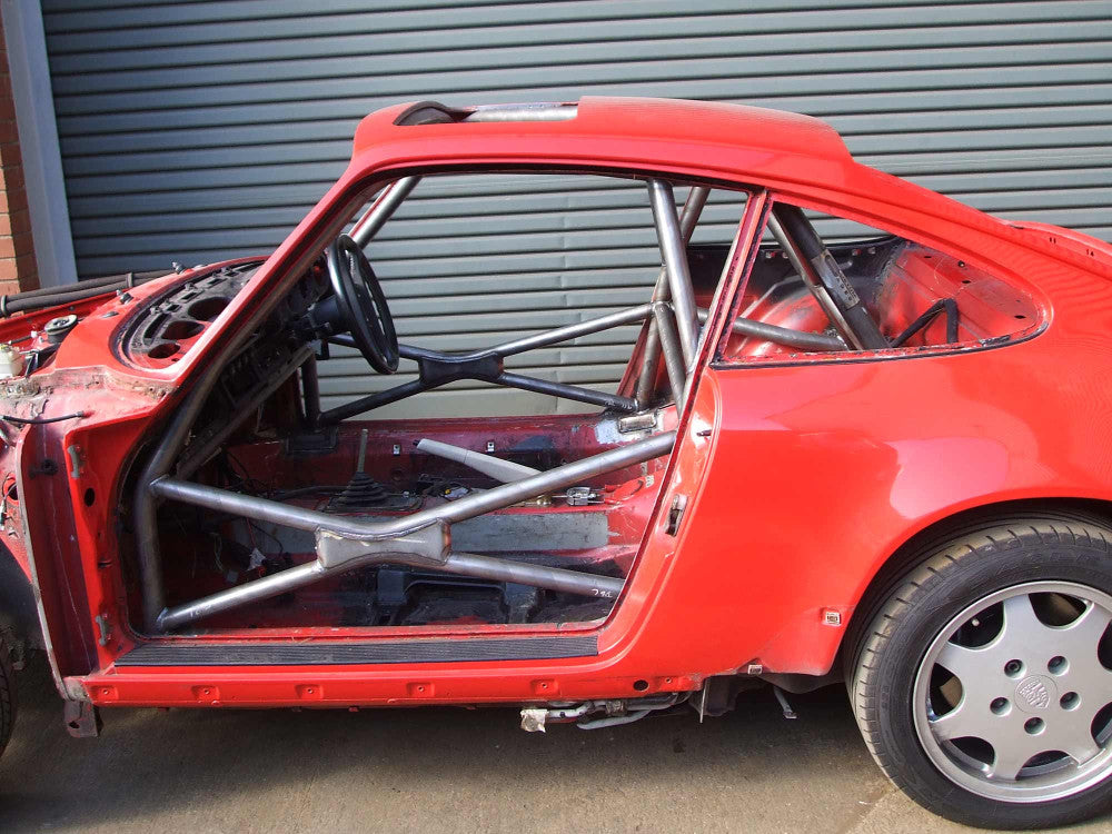 PORSCHE 964 International Multipoint T45 roll cage kit. FIA Certificated