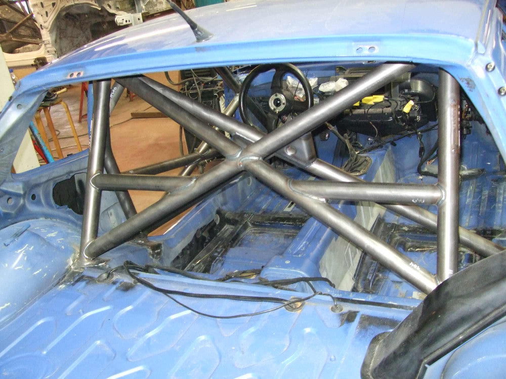 PORSCHE 968 Multipoint T45 roll cage kit