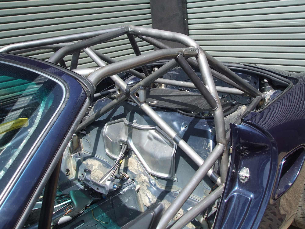 PORSCHE Boxster Multipoint T45 roll cage kit FIA Certificated
