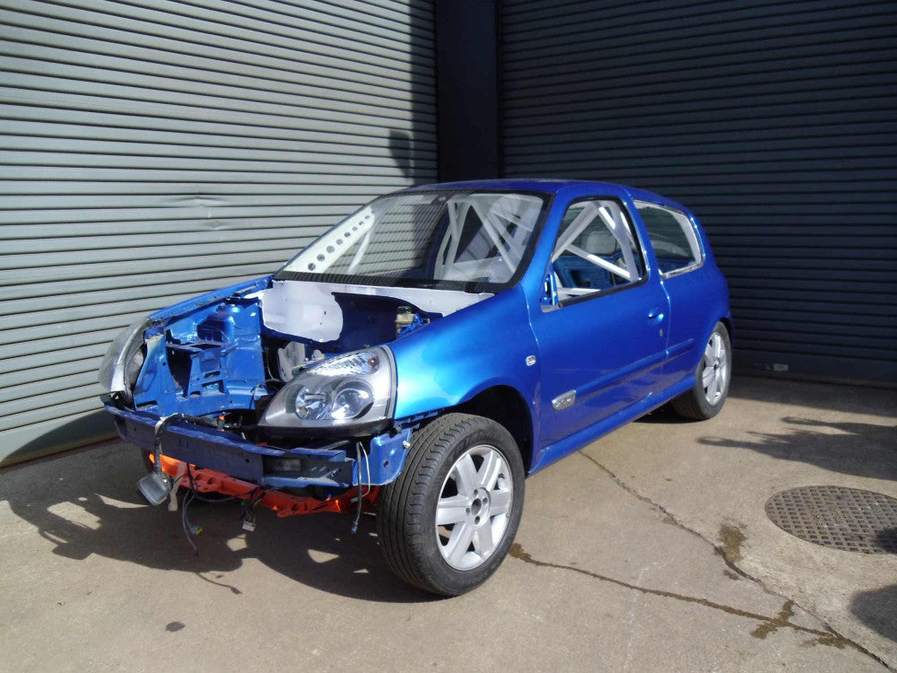 RENAULT Clio MK2 International Multipoint T45 roll cage kit. FIA Certificated