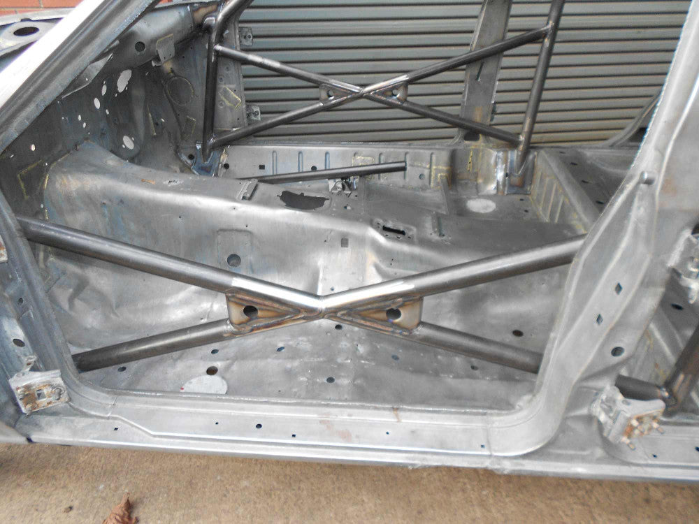 ROVER SD1 Historic T45 roll cage kit. MS UK Compliant to Appendix K