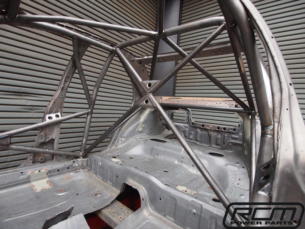 SUBARU Impreza 2/4dr GC8 'Optima' International Multipoint T45 roll cage kit. FIA / MSUK Certificated 