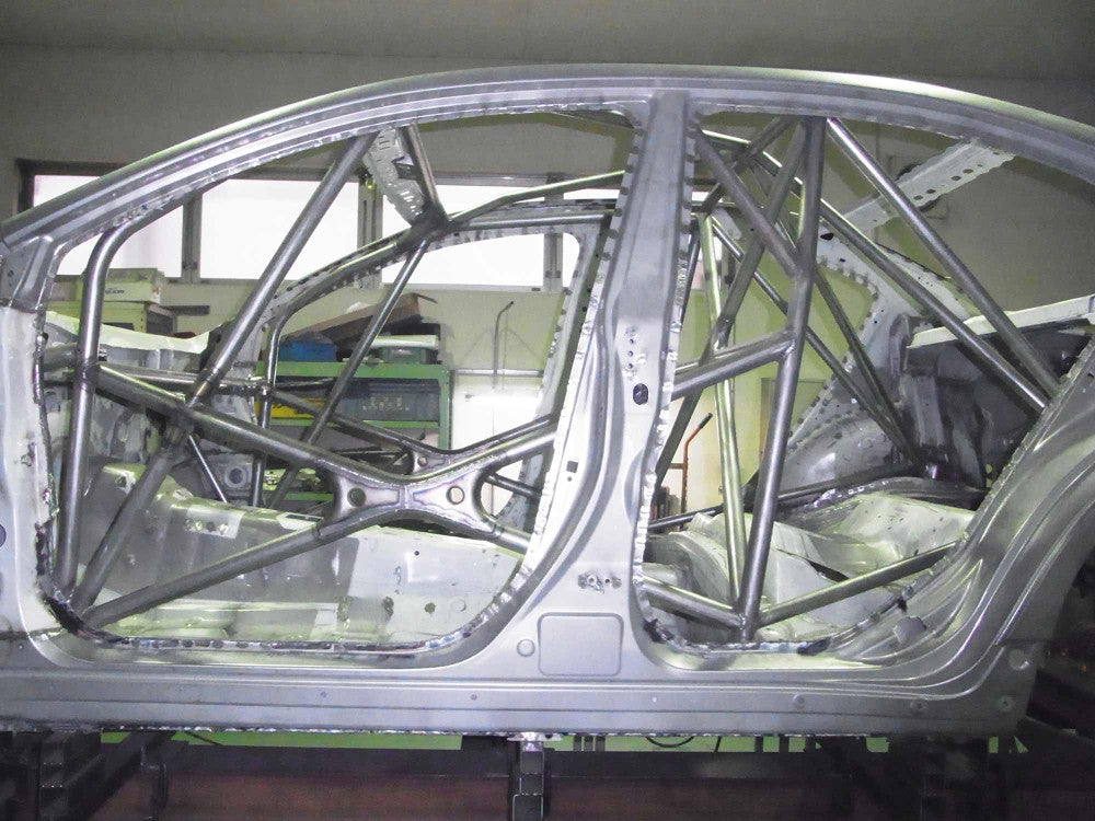 SUBARU Impreza GP / GJ R4 International Multipoint T45 roll cage kit. FIA Certificated