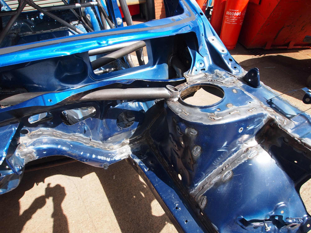 SUBARU Impreza VAB International Multipoint T45 roll cage kit. FIA Certificated