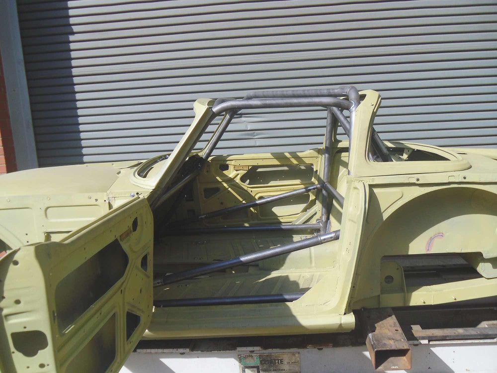 TRIUMPH TR4 Historic T45 roll cage kit. MS UK Compliant to Appendix K