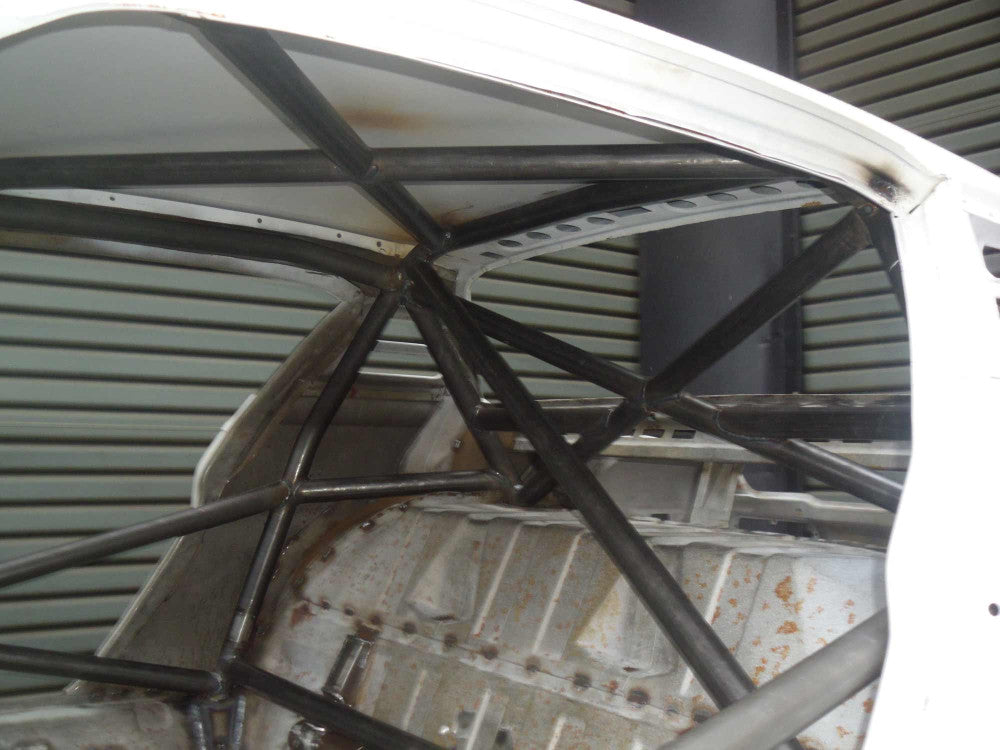 TRIUMPH TR7 Factory Style Multipoint T45 roll cage kit