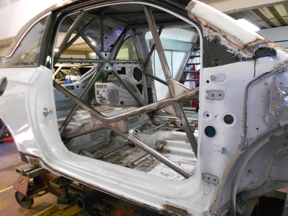 VAUXHALL Adam International Multipoint T45 roll cage kit. FIA Certificated