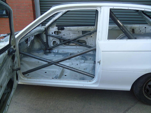 VAUXHALL Astra Mk 2/3 International Multipoint T45 roll cage kit. FIA / MSUK Certificated 