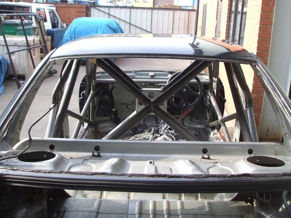 VAUXHALL Cavalier MK3 88-95 Multipoint T45 roll cage kit