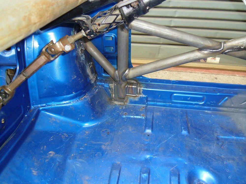 VAUXHALL Corsa B International Multipoint CDS roll cage kit. FIA Certificated 