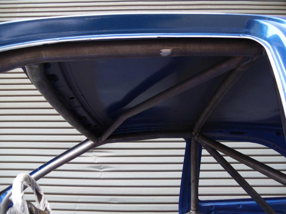 VAUXHALL Corsa B International Multipoint CDS roll cage kit. FIA Certificated 