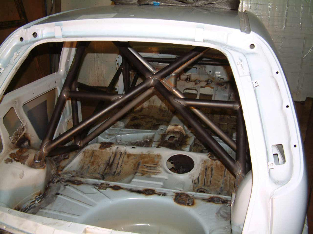 VAUXHALL Corsa C 00 International Multipoint T45 roll cage kit. FIA Certificated 